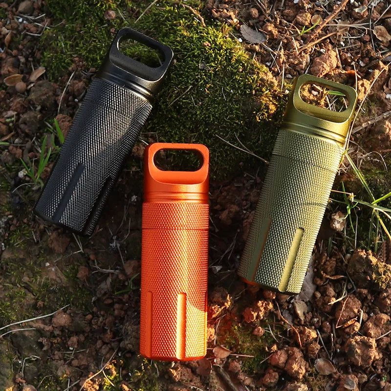 Cápsula EDC, caja impermeable para supervivencia al aire libre.